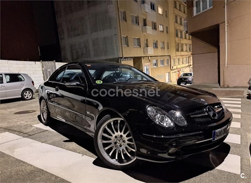 Negro Usado 2004 Mercedes CLK500 Avantgarde Coupe | 8500 € (Precio justo) - Imagen 1/4