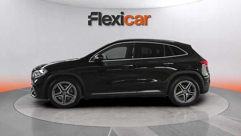 Usado Mercedes GLA200 151 CV (111 kW) 2021 Negro SUV