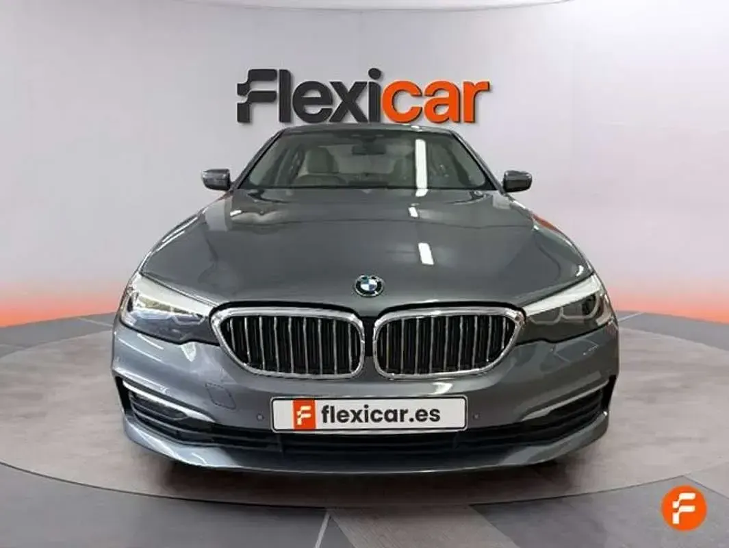 Occasion BMW 530e 292 PK (214 kW) 2021 Grijs Sedan