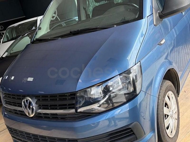 Usado VW Caravelle Comfortline 150 CV (110 kW) 2016 Azul Monovolumen