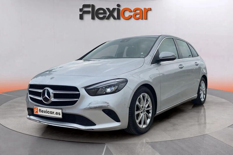 Usado Mercedes B180 137 CV (100 kW) 2020 Gris Monovolumen