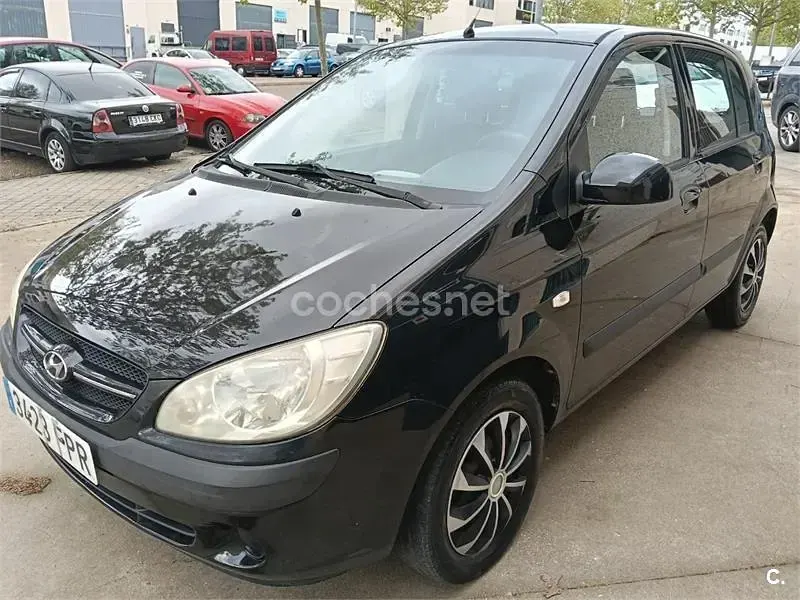 Usado Hyundai Getz 88 CV (64 kW) 2007 Negro Utilitario