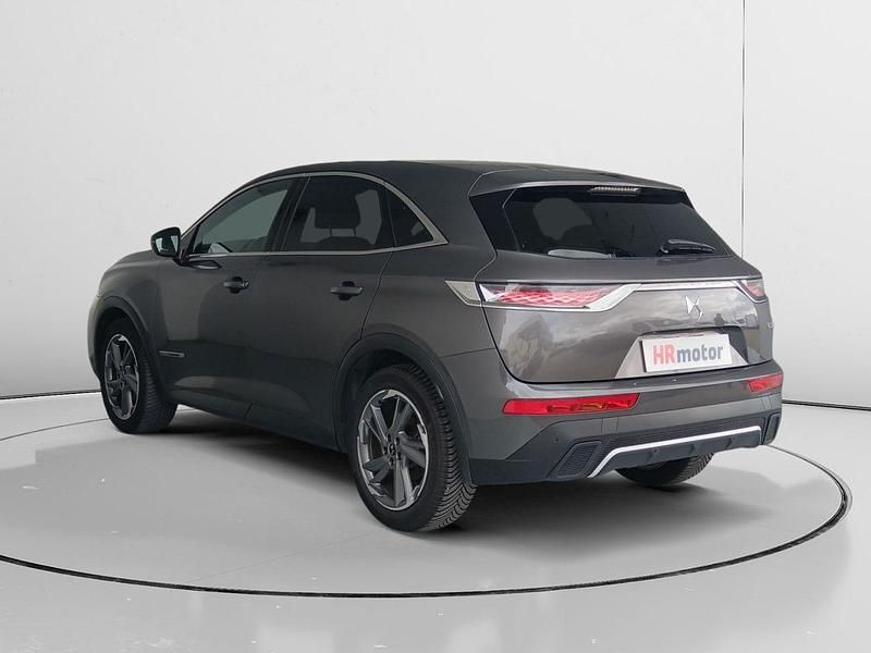 Usado DS Automobiles DS7 Crossback So Chic 131 CV (96 kW) 2019 Gris SUV