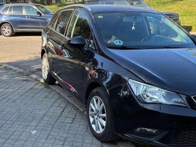 Usado Seat Ibiza ST Style 105 CV (77 kW) 2014 Negro Familiar