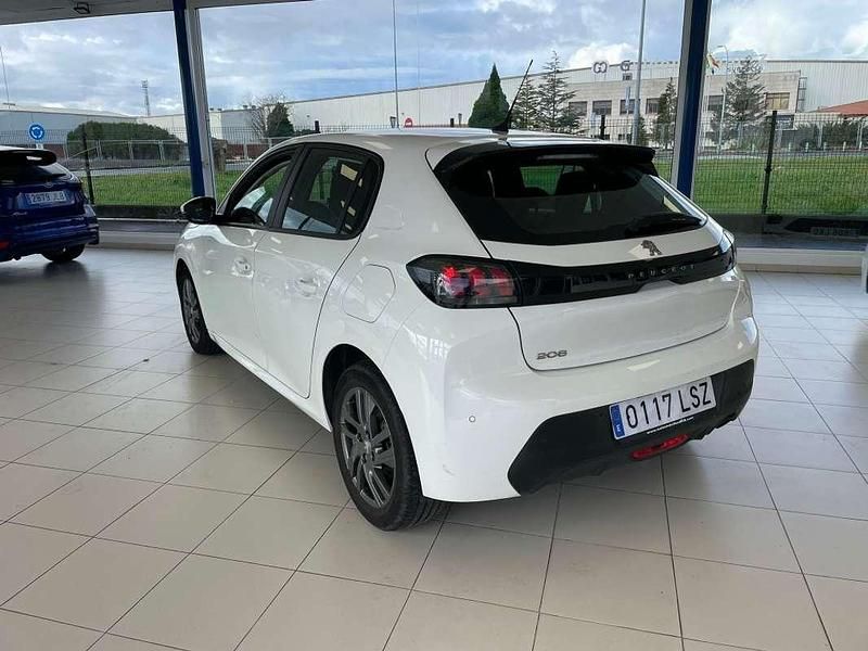 Usado Peugeot 208 Active 102 CV (75 kW) 2021 Blanco Utilitario