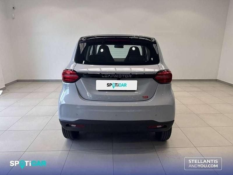Usado Leapmotor T03 69 kW (95 CV) 2025 Gris Utilitario