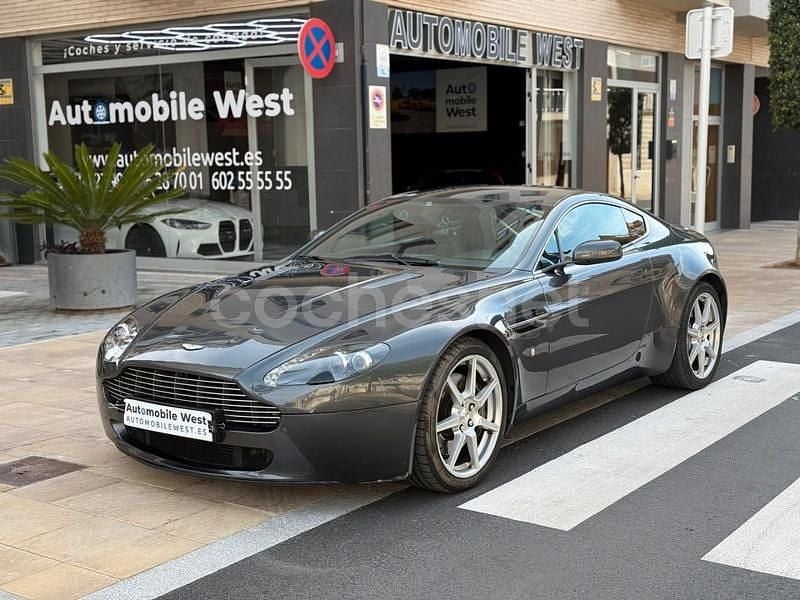 Gris / plata Usado 2007 Aston Martin Vantage Coupe | 41.500 € (Precio justo) - Imagen 1/4