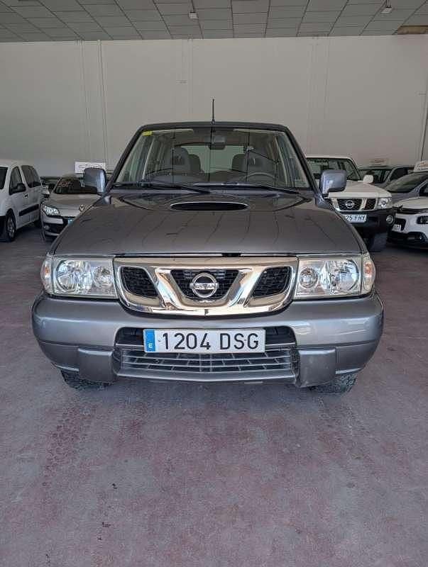 Usado Nissan Terrano 125 CV (91 kW) 2005 Gris SUV