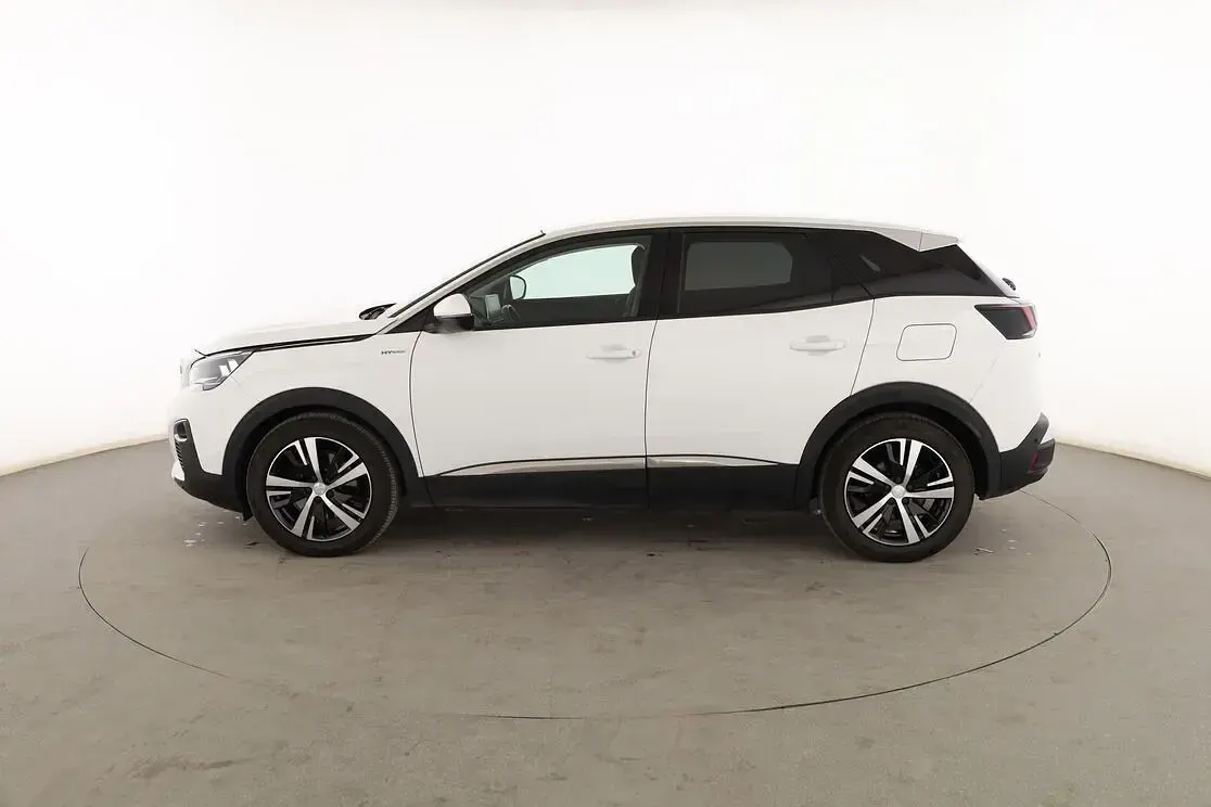 Usado Peugeot 3008 Allure 224 CV (164 kW) 2020 Blanco SUV