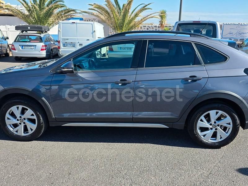 Usado VW Taigo Life 110 CV (80 kW) 2023 Gris / plata SUV