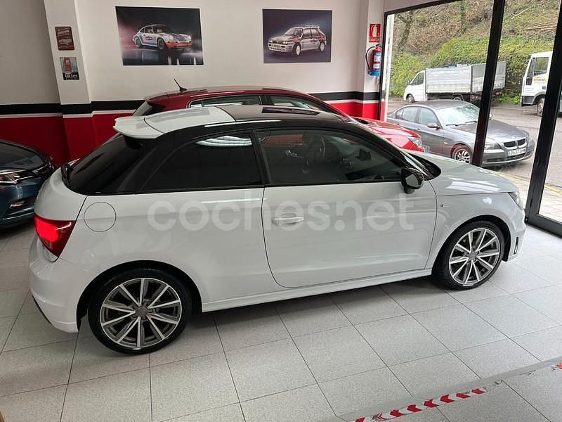 Usado Audi A1 Ambition 105 CV (77 kW) 2014 Blanco Utilitario