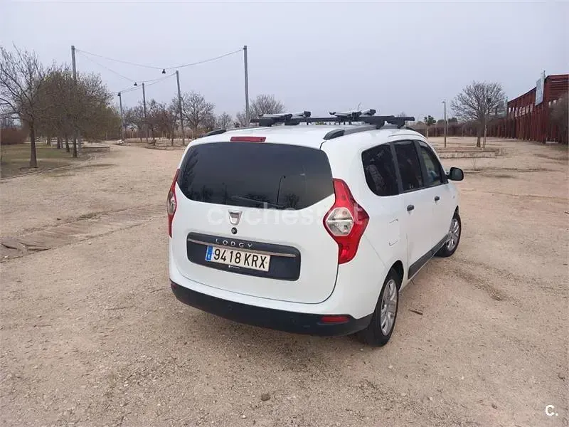 Usado Dacia Lodgy 107 CV (78 kW) 2019 Blanco Monovolumen