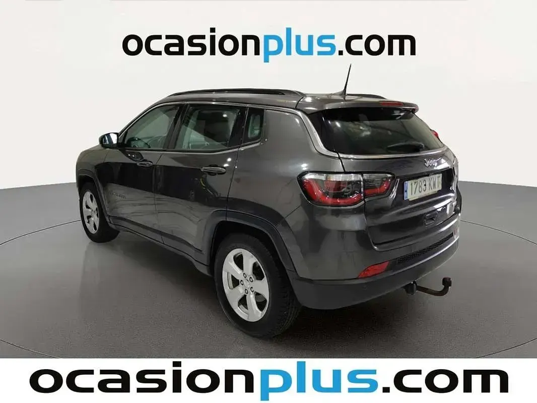 Usado Jeep Compass Longitude 120 CV (88 kW) 2019 Gris SUV