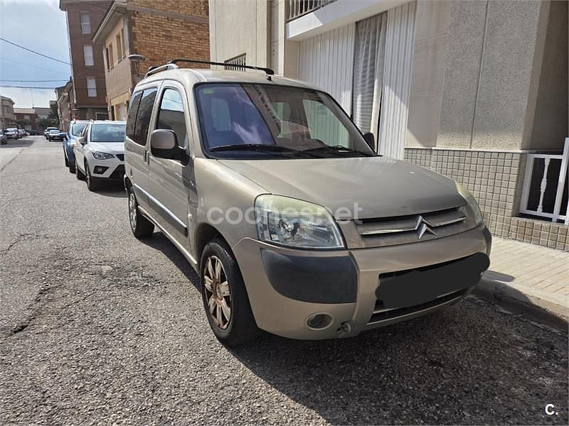 Beige Usado 2009 Citroën Berlingo Monovolumen | 3200 € (Super precio) - Imagen 1/4