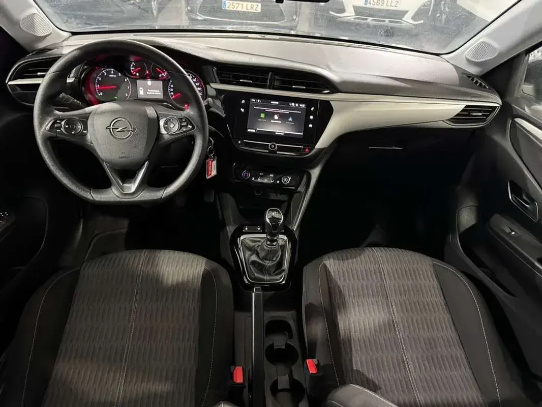 Usado Opel Corsa Edition 101 CV (74 kW) 2022 Negro Utilitario