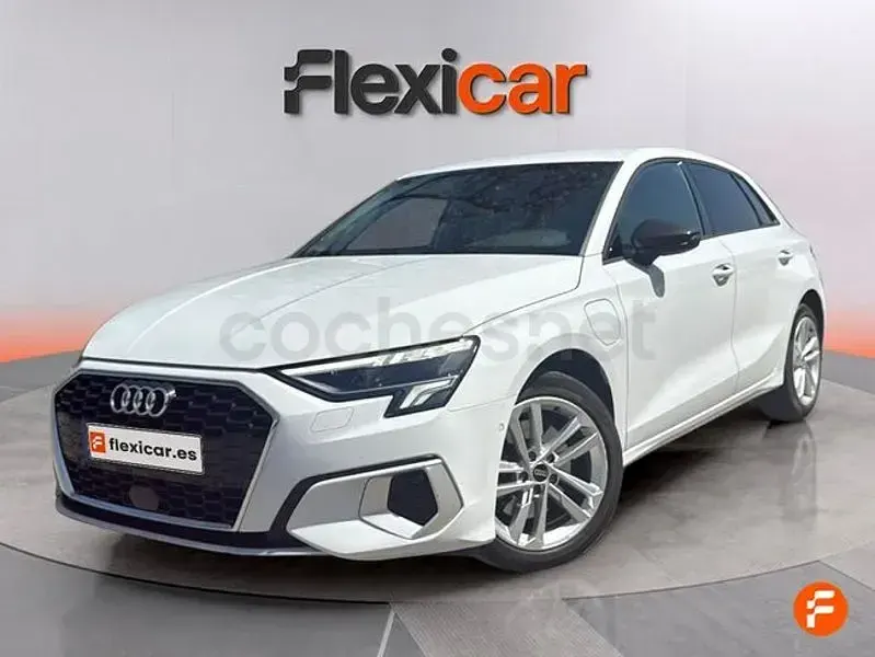 Usado Audi A3 Advanced Plus 204 CV (150 kW) 2021 Blanco Berlina