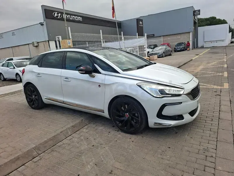 Usado DS Automobiles DS5 Performance 150 CV (110 kW) 2018 Blanco Utilitario