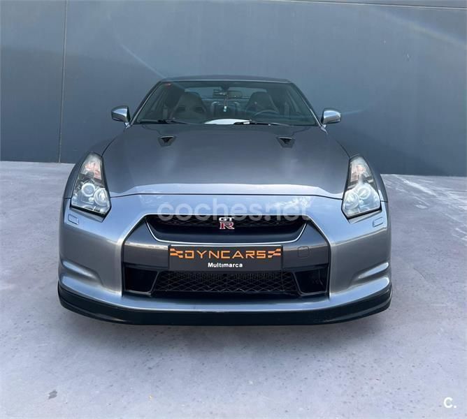 Gris / plata Usado 2010 Nissan GT-R Premium Edition Coupe | 78.000 € - Imagen 1/4