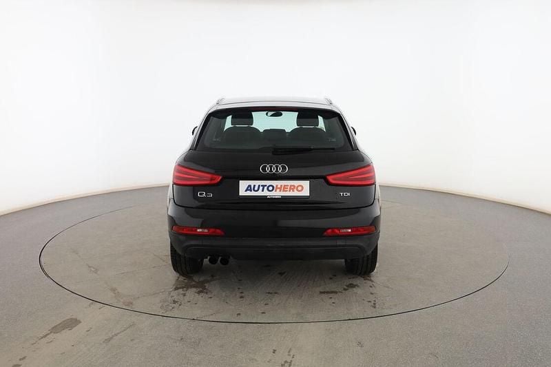 Usado Audi Q3 Ambiente 140 CV (102 kW) 2014 Negro SUV