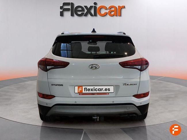 Usado Hyundai Tucson GO! 176 CV (129 kW) 2018 Blanco SUV