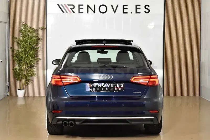 Usado Audi A3 Design 190 CV (139 kW) 2017 Azul Berlina