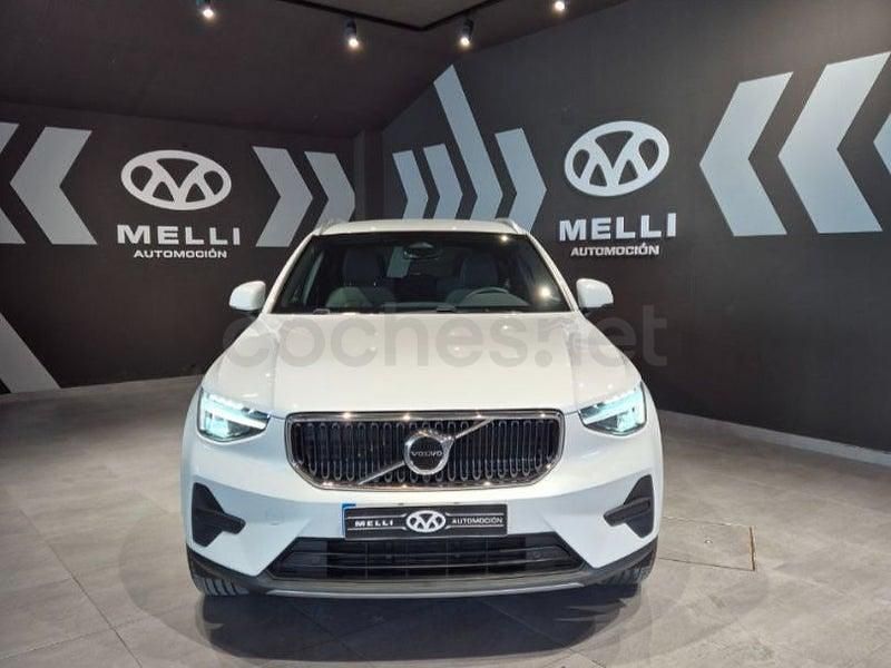 Usado Volvo XC40 Core 163 CV (119 kW) 2023 Blanco SUV