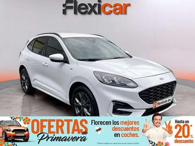 Usado Ford Kuga ST-Line 190 CV (139 kW) 2021 Blanco SUV