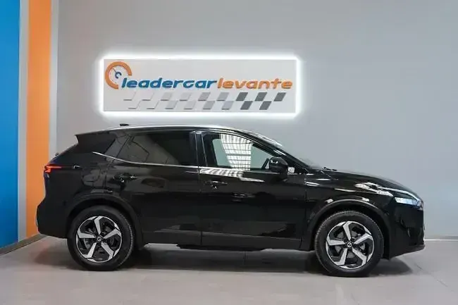 Usado Nissan Qashqai N-Connecta 140 CV (102 kW) 2021 Negro SUV