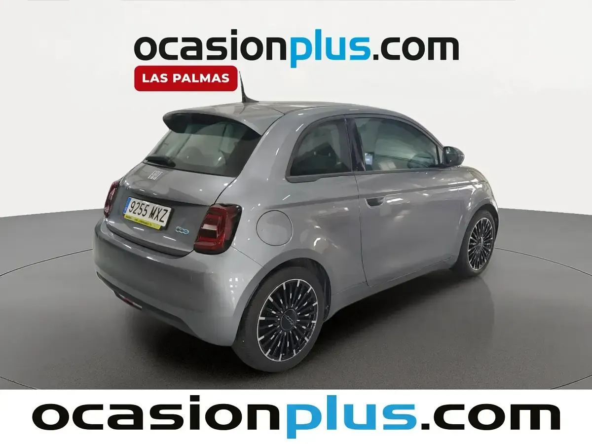Usado Fiat 500e Icon 86 kW (118 CV) 2021 Gris Utilitario
