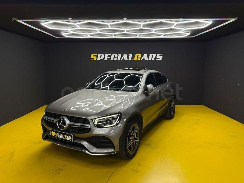 Usado Mercedes GLC300 245 CV (180 kW) 2022 Gris / plata Coupe
