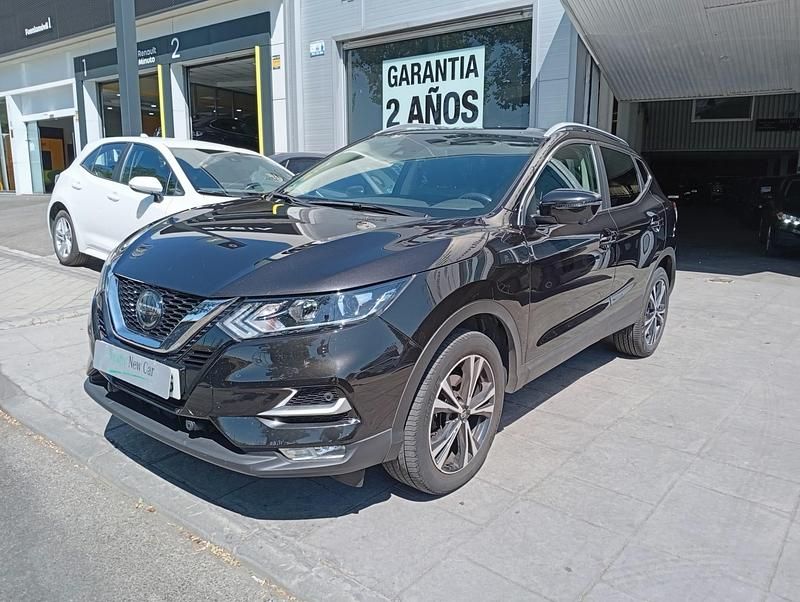 Usado Nissan Qashqai N-Connecta 115 CV (84 kW) 2020 Gris SUV