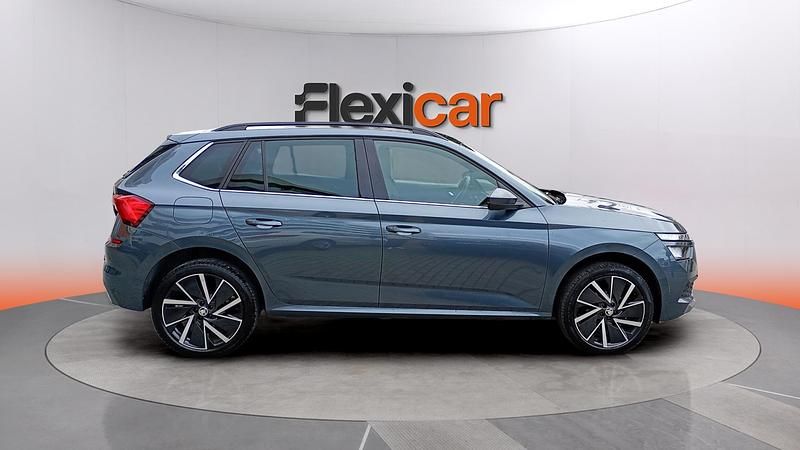 Usado Skoda Kamiq Active 110 CV (80 kW) 2021 Gris SUV