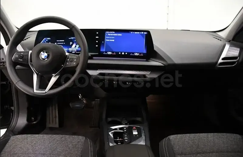 Usado BMW 116 122 CV (89 kW) 2026 Negro Utilitario