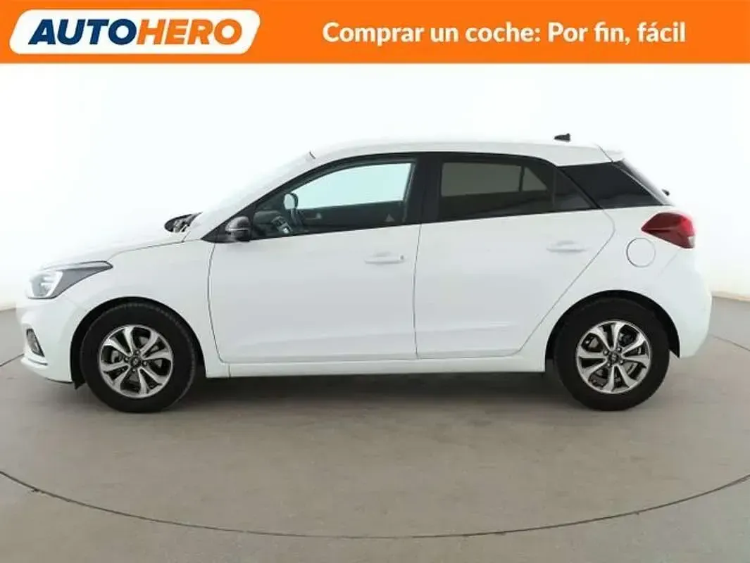 Usado Hyundai i20 86 CV (63 kW) 2020 Blanco Utilitario