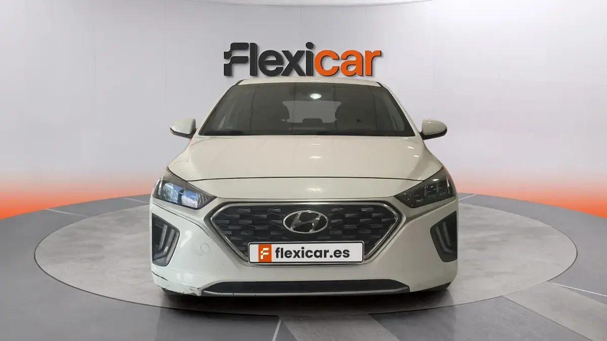 Usado Hyundai Ioniq 141 CV (103 kW) 2019 Blanco Utilitario