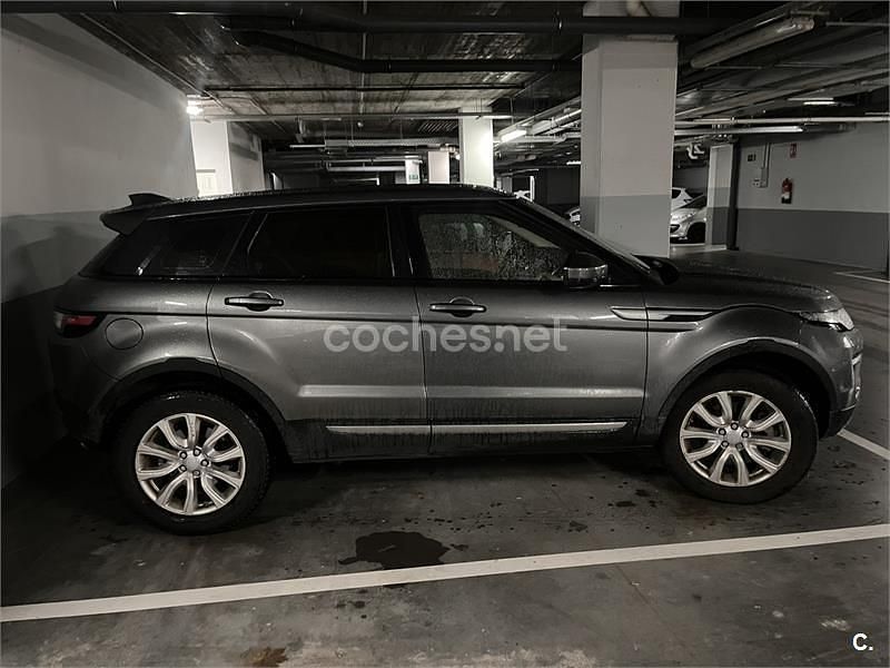 Usado Land Rover Range Rover evoque SE 150 CV (110 kW) 2017 Gris / plata SUV