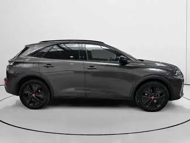 Usado DS Automobiles DS3 Performance 130 CV (95 kW) 2024 Gris