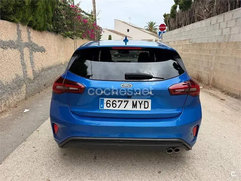 Usado Ford Focus ST-Line 155 CV (114 kW) 2025 Azul Berlina