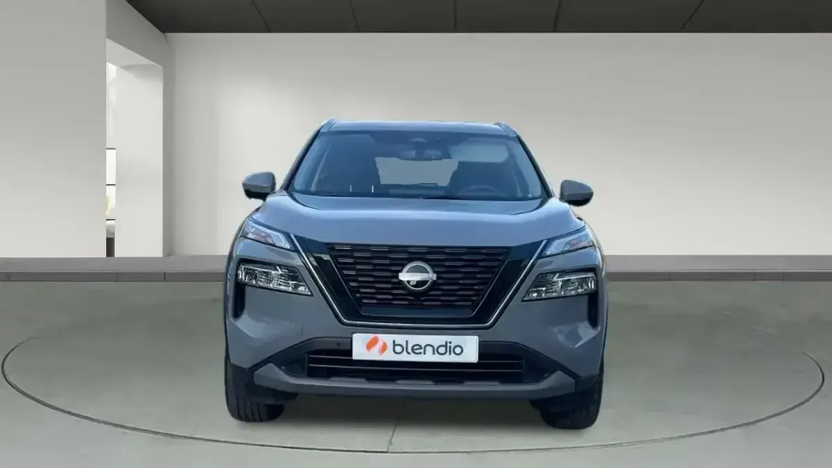 Usado Nissan X-Trail N-Connecta 204 CV (150 kW) 2024 Gris SUV