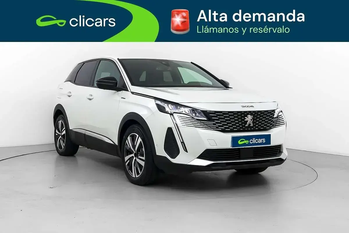 Usado Peugeot 3008 Allure 179 CV (131 kW) 2023 Blanco SUV