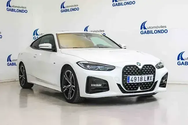 Usado BMW 420 Coupé Comfort Edition 190 CV (139 kW) 2022 Blanco Coupe