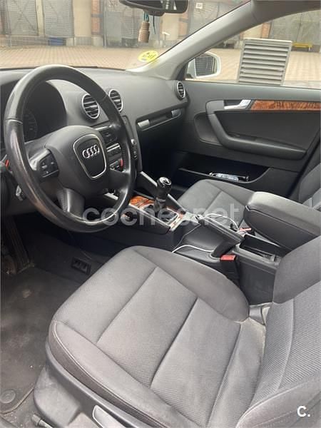 Usado Audi A3 Ambition 105 CV (77 kW) 2008 Blanco Utilitario