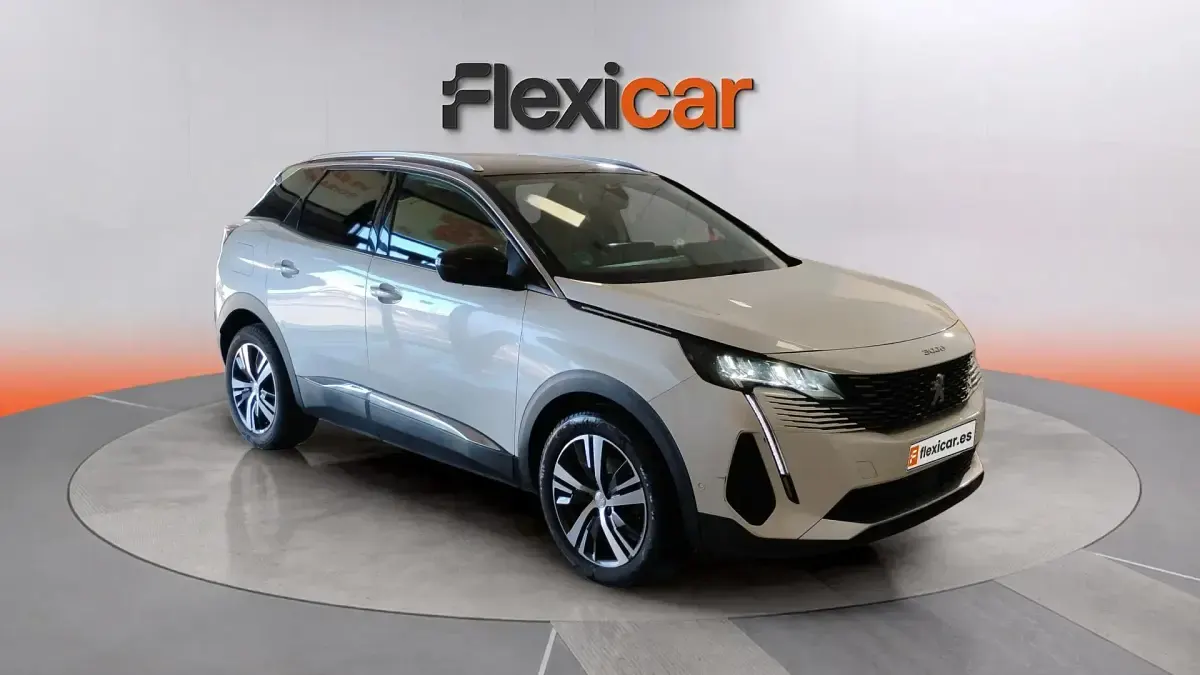 Usado Peugeot 3008 Allure 131 CV (96 kW) 2021 SUV