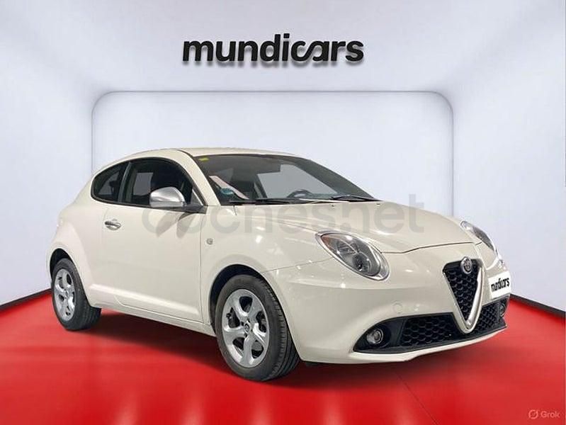 Usado Alfa Romeo MiTo Super 95 CV (69 kW) 2018 Blanco Utilitario