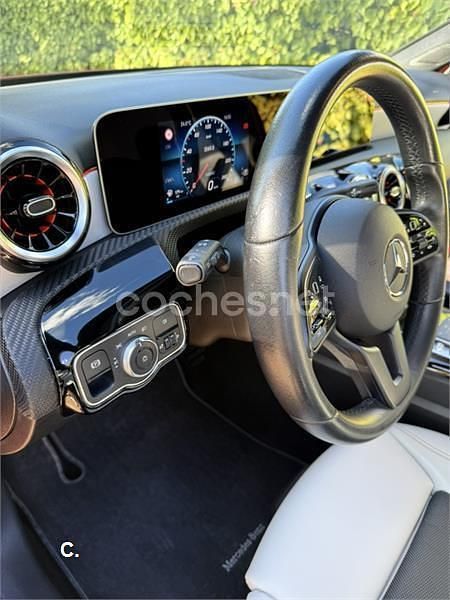 Usado Mercedes A200 136 CV (100 kW) 2019 Rojo Berlina