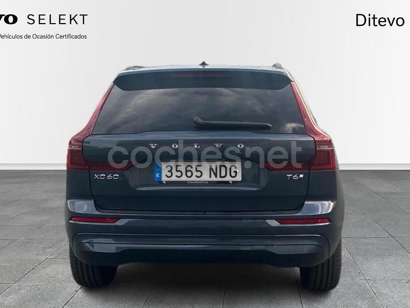 Usado Volvo XC60 Core 350 CV (257 kW) 2025 Azul SUV