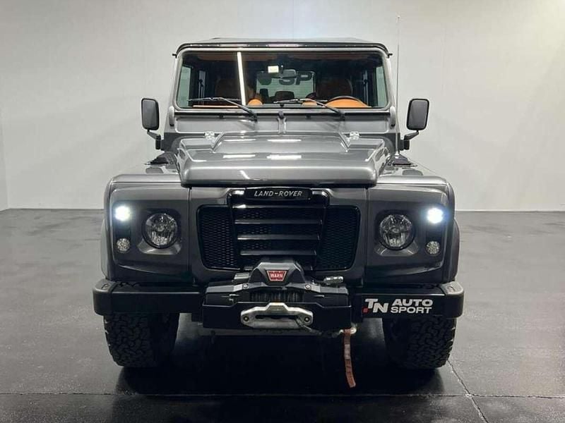 Usado Land Rover Defender SE 122 CV (89 kW) 2016 Gris / plata SUV