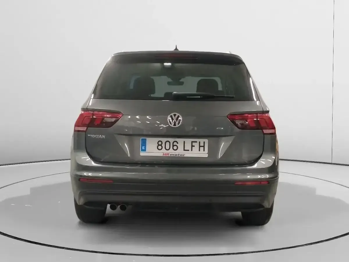 Usado VW Tiguan Advance 150 CV (110 kW) 2020 Gris / plata SUV