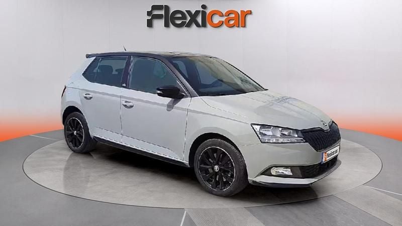 Usado Skoda Fabia Monte Carlo 110 CV (80 kW) 2019 Gris Utilitario