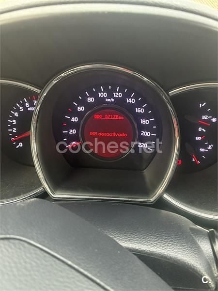 Usado Kia Rio 84 CV (61 kW) 2016 Blanco Berlina